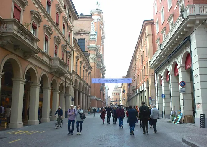 Bologna Central Apartments - Indipendenza 36